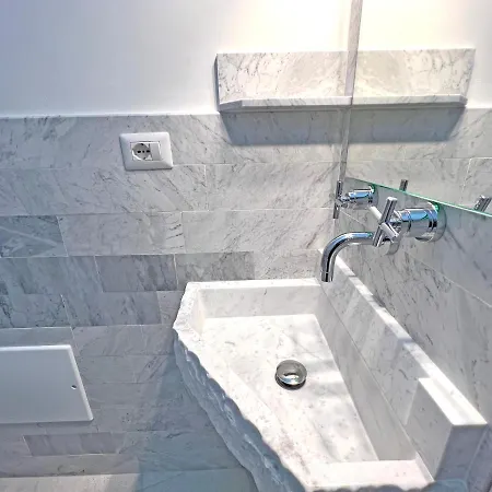 홈스테이 In Centro 칼리아리